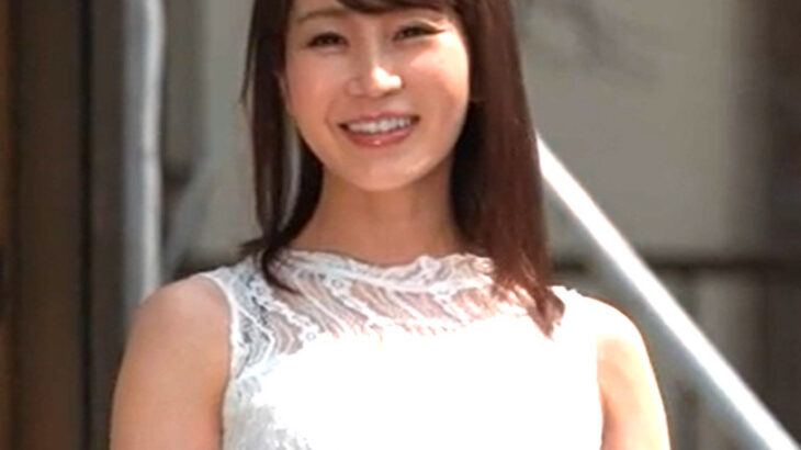 大島優香 「叔母さん…」襲い掛かってきた叔母の激しい腰振りハメにイキまくる甥っ子！