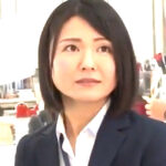 綾瀬麻衣子 「実際にハメて確認しましょう！」47歳の熟女社員がコンドームの強さを確かめるためにマンコを貸す！