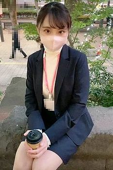 [中出し]【無修正個人撮影】田舎から上京した新米社会人1年生。仕事終わりのスーツ姿が萌える！下着をずらして挿入～着衣のまま大量