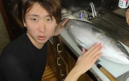 人気YouTuberきまぐれクックさん、登録者900万人突破！これもう日本一だろ…