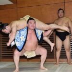 大相撲の力士エグい筋肉をしている事が判明ｗｗｗｗｗ