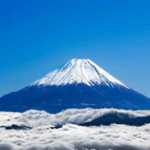 【山梨】黒幕破られる…富士山を隠す幕、破られ約10センチの穴　今後、より強固な素材に