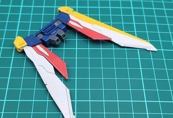 鳥に変形するガンプラ作ろうとしてるんだけどオススメの翼ない？